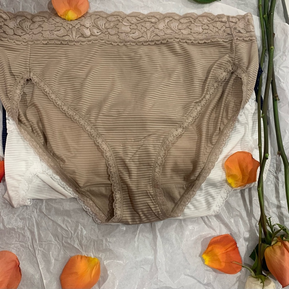 Vanity Fair Lace Trim High-Cut Panties Pack of 3 - Picture 9 of 9